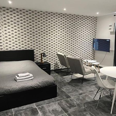 Joli Appartement Blanzy ภายนอก รูปภาพ