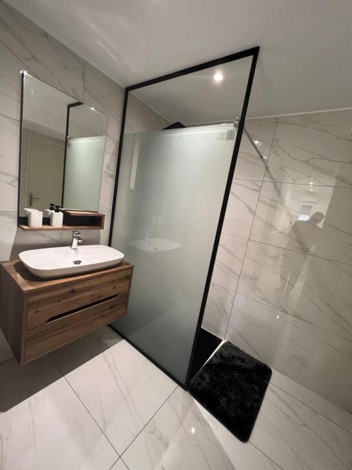 Joli Appartement Blanzy ภายนอก รูปภาพ